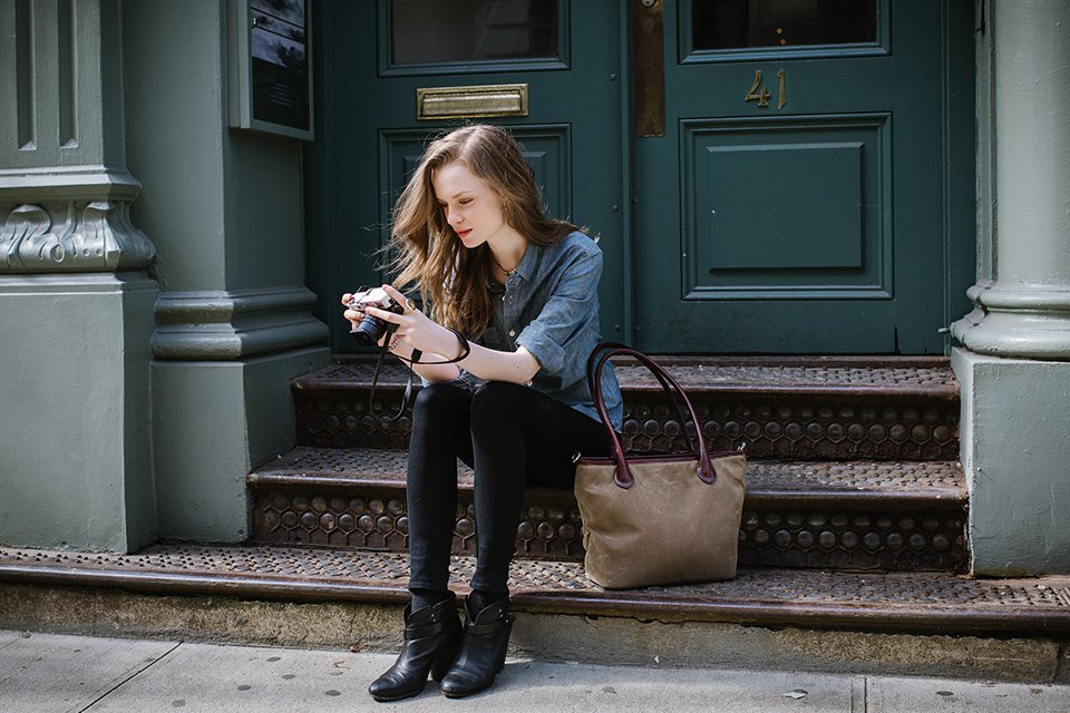 ONA Capri Camera and Laptop Shoulder Tote Bag (Field Tan)