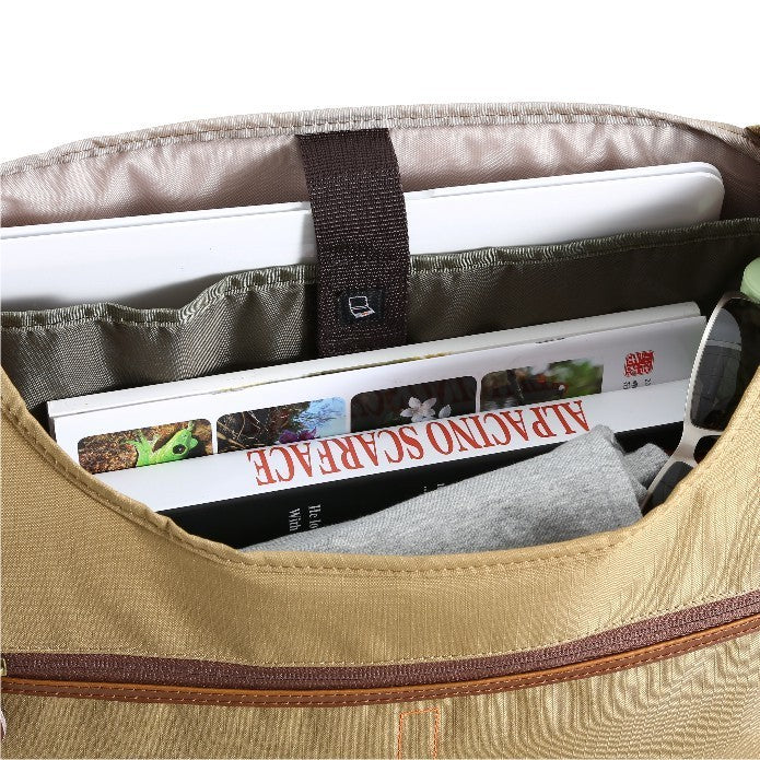 Vanguard Havana 38 Messenger Bag for Camera Gear & 15-inch Laptop (Brown)