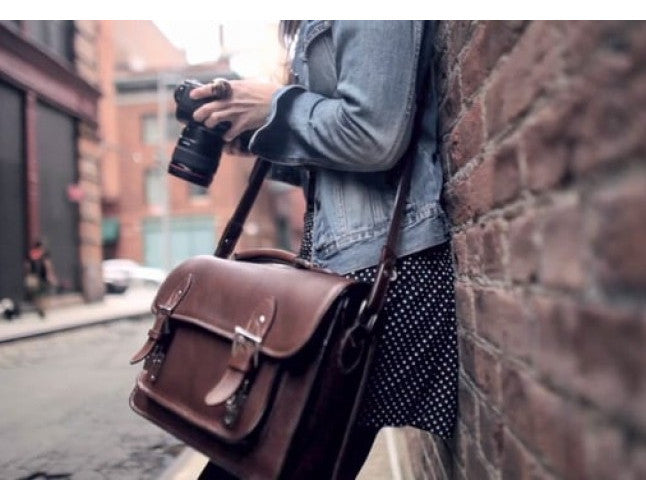ONA Brooklyn Shoulder Messenger Bag (Black)