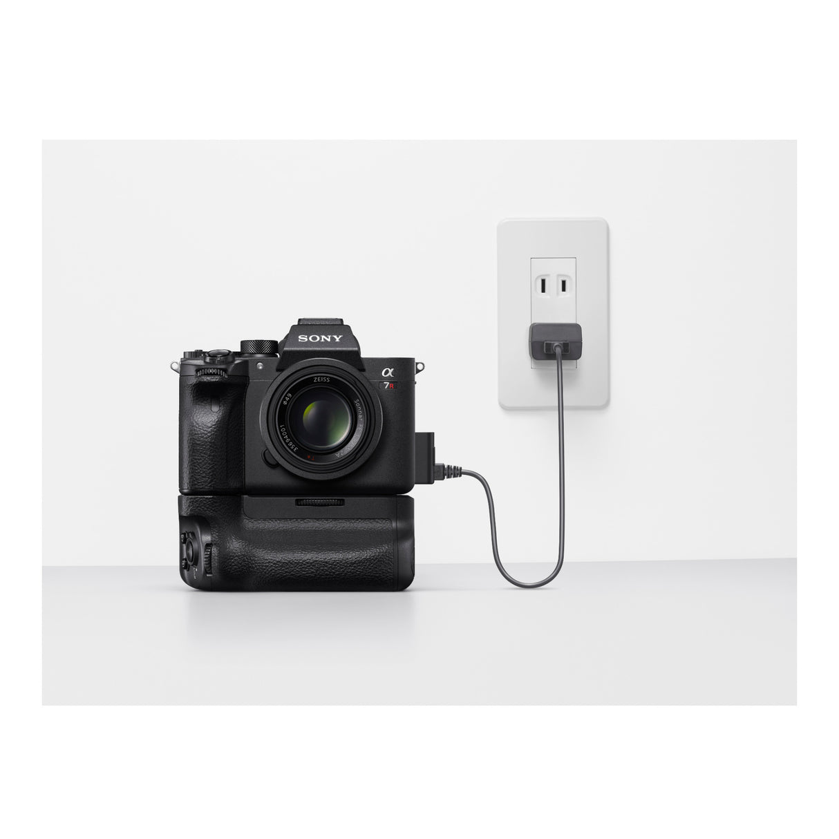 Sony Vertical Grip for Alpha a7R IV Camera with Battery, Dual Charger, and 128GB SD Card