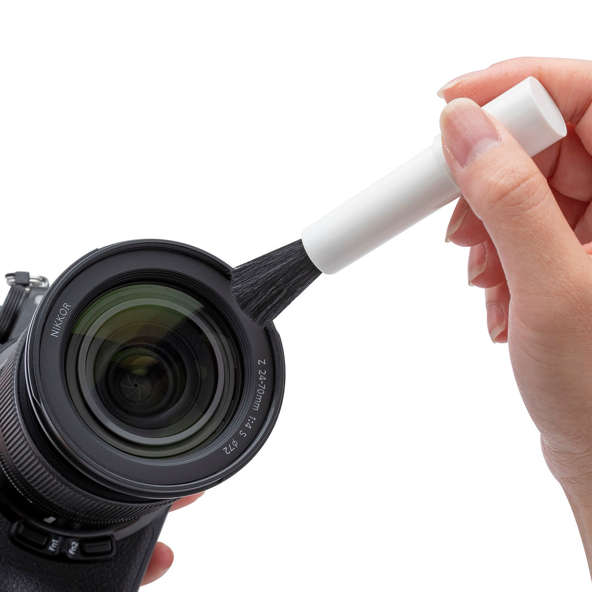 Sony E 70-350mm F4.5-6.3 G OSS Lens with Software Suite, Cleaning Kit, and 64GB SD Card