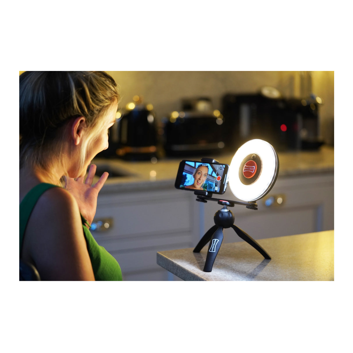 Rotolight Ultimate Vlogging Kit with RL48-B Stealth LED Ring Light and Accessories