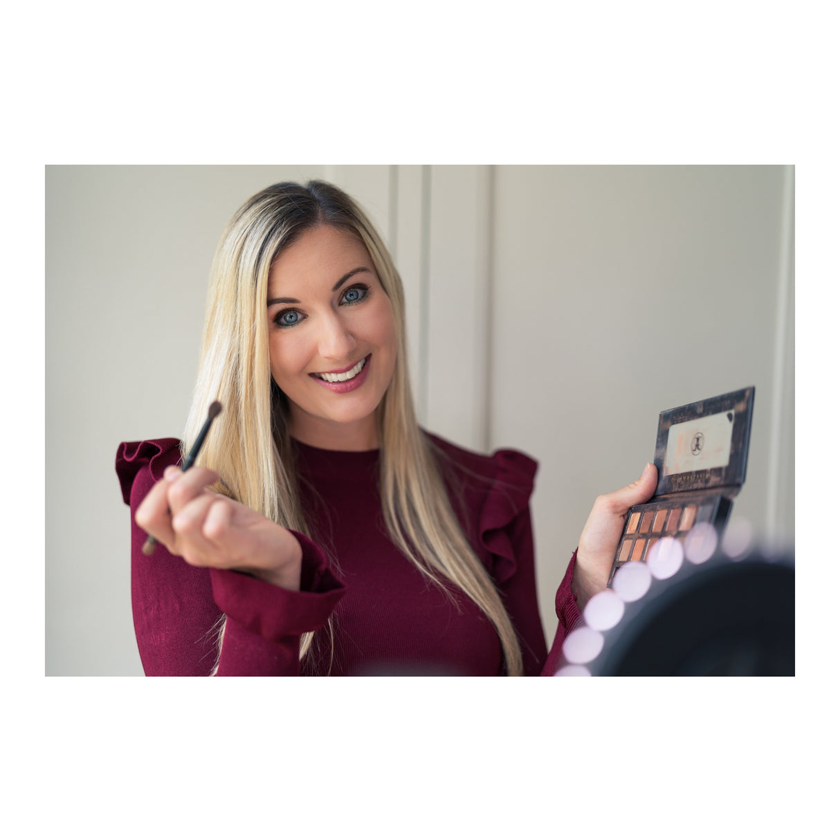 Rotolight Ultimate Vlogging Kit with RL48-B Stealth LED Ring Light and Accessories