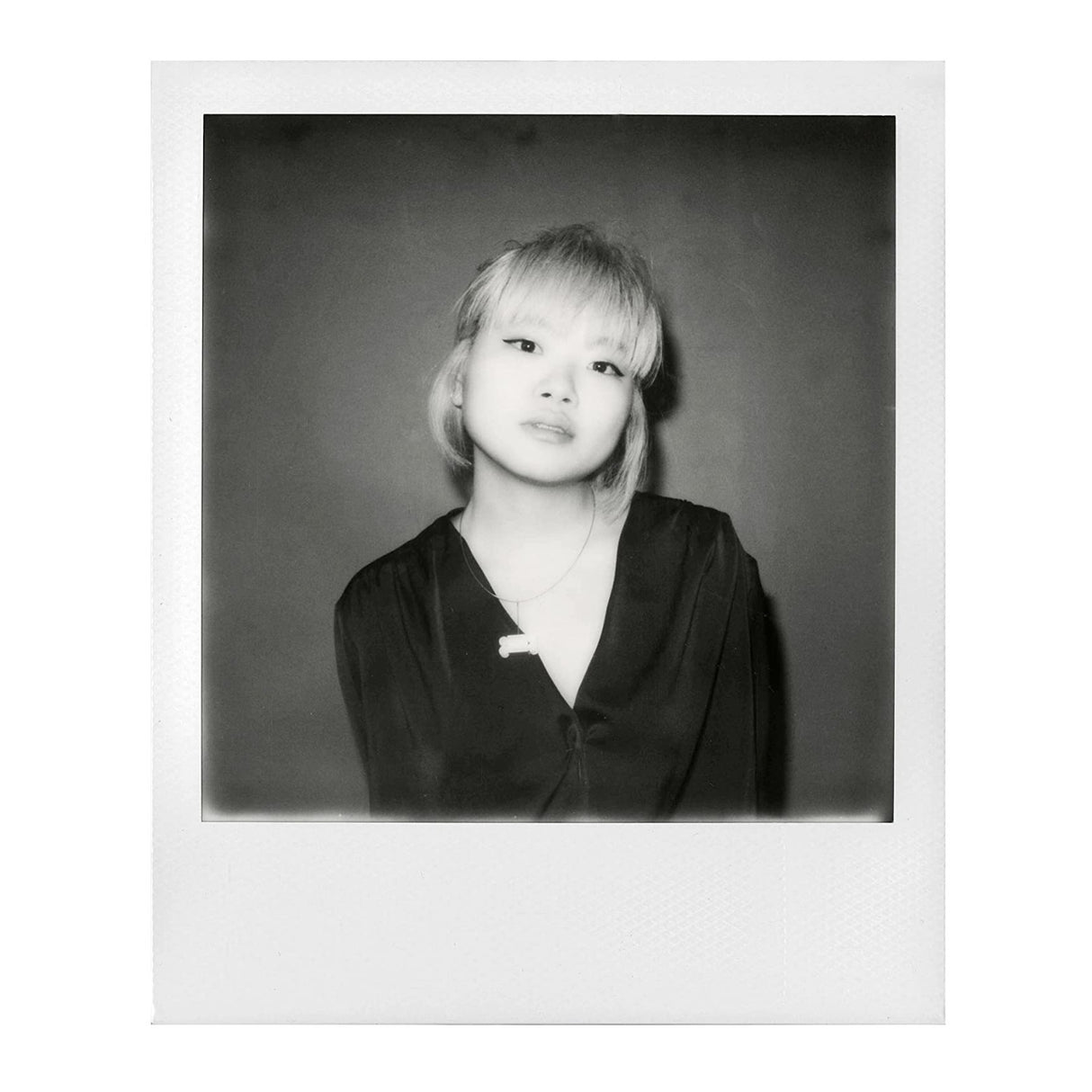 Polaroid B&W Film for i-Type Cameras (10-Pack) with PhotoBox and Keepsake Bundle