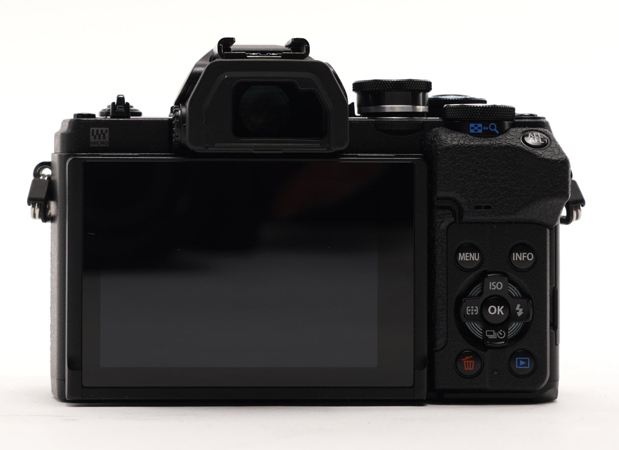 Olympus OM-D E-M10 Mark IV Camera (Black) & M.Zuiko Digital ED 14-42mm Lens Kit (Used)