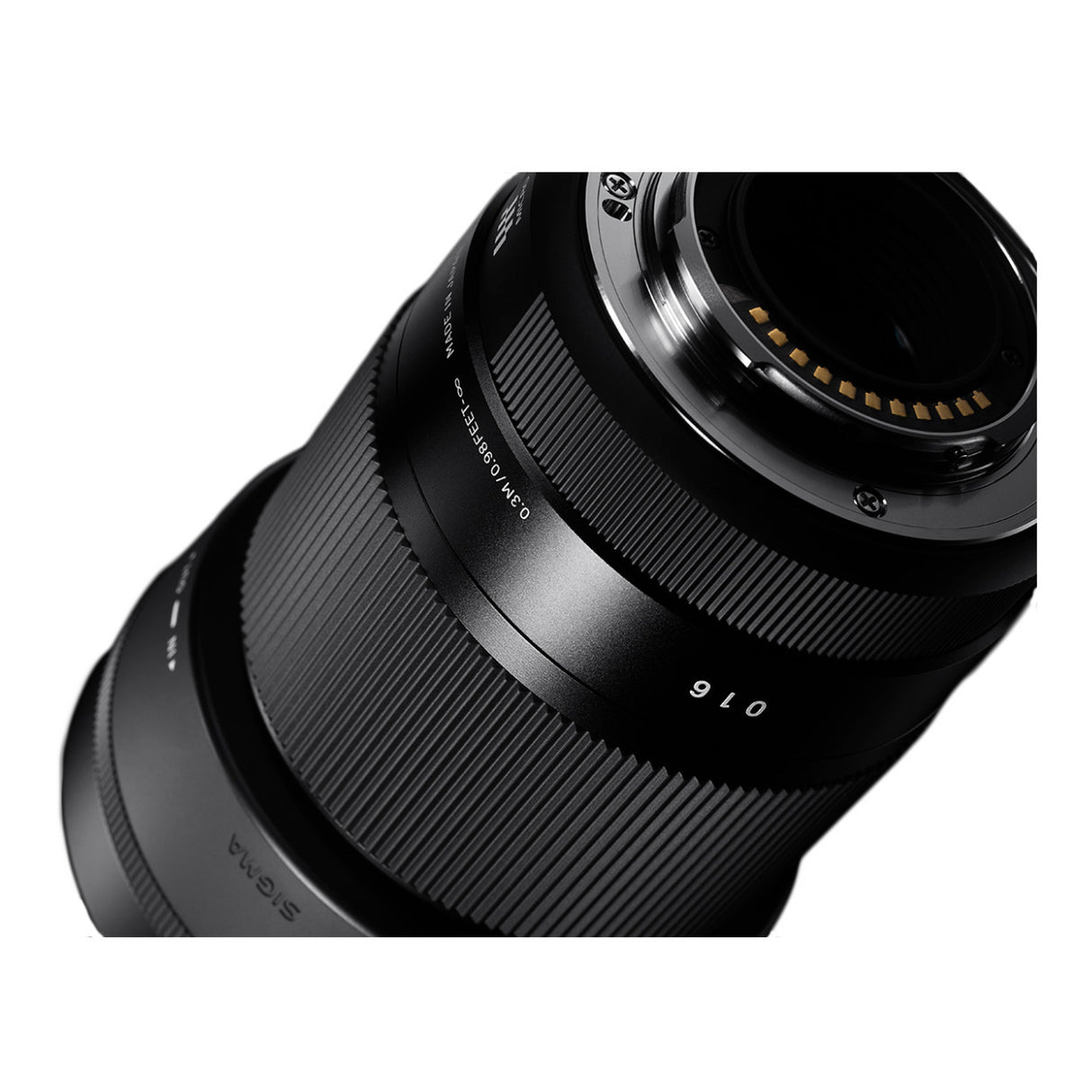 Sigma 30mm f/1.4 DC DN Contemporary Prime Lens for Micro Four Thirds Bundle
