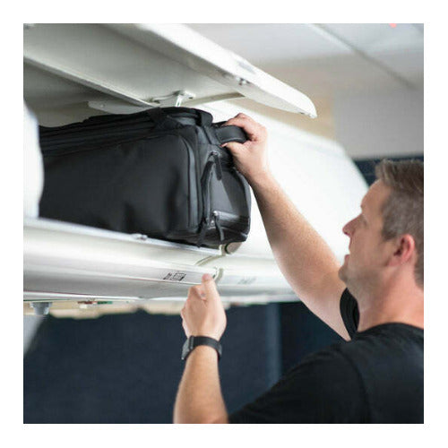 NOMATIC Everyday Travel Bag (30-Liter)