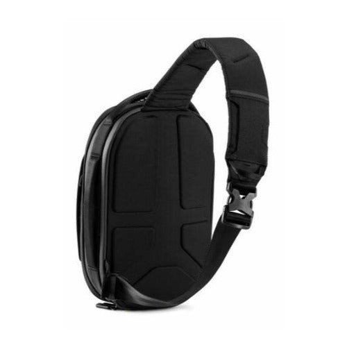 NOMATIC Navigator 6L Sling (Black)