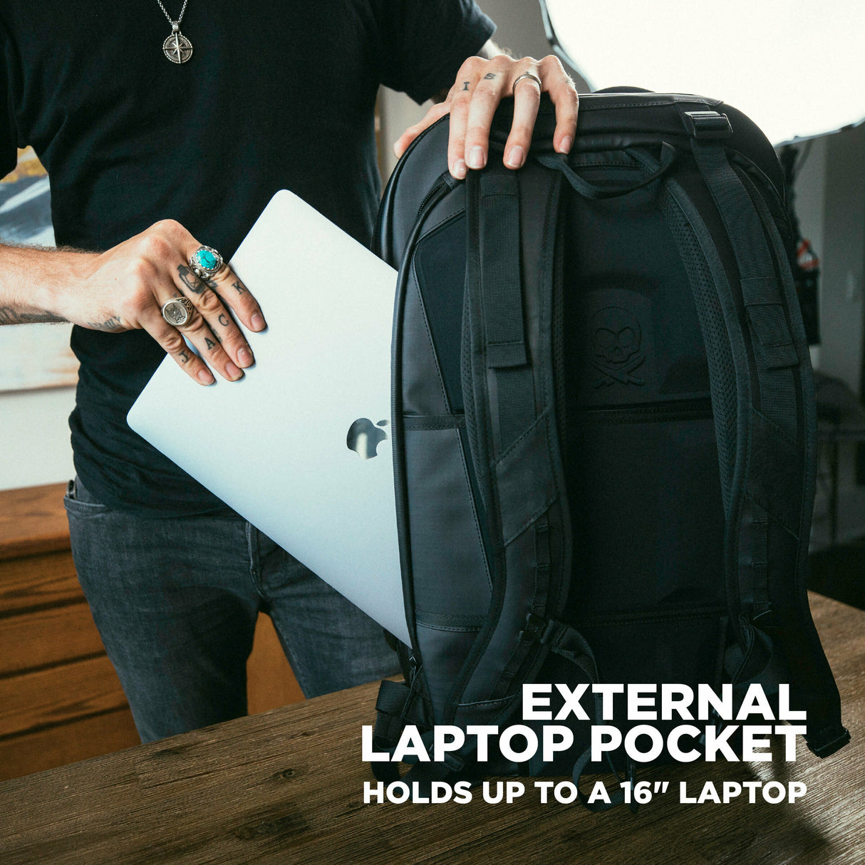 Nomatic Mckinnon 35L Camera Pack