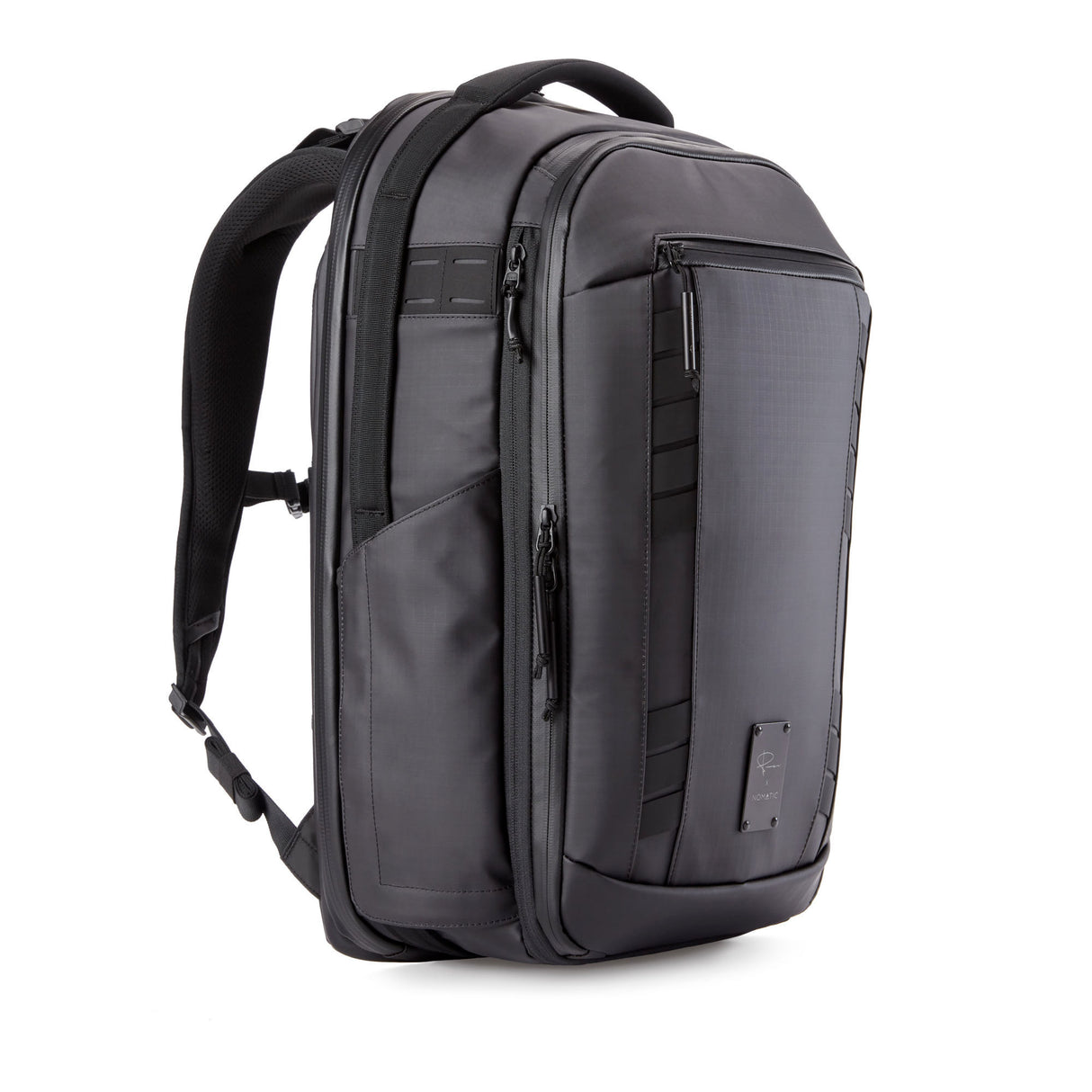 Nomatic Mckinnon 35L Camera Pack