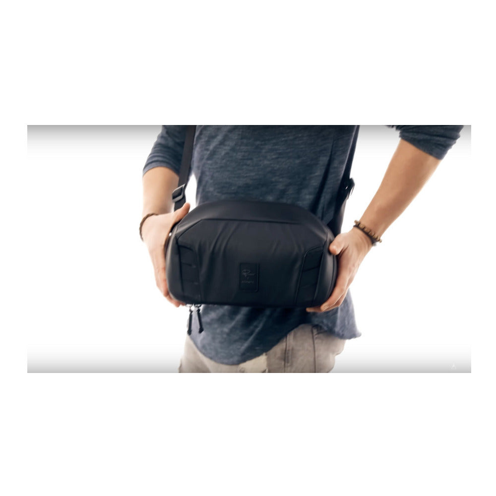 Nomatic McKinnon Camera Sling Bag (8L)