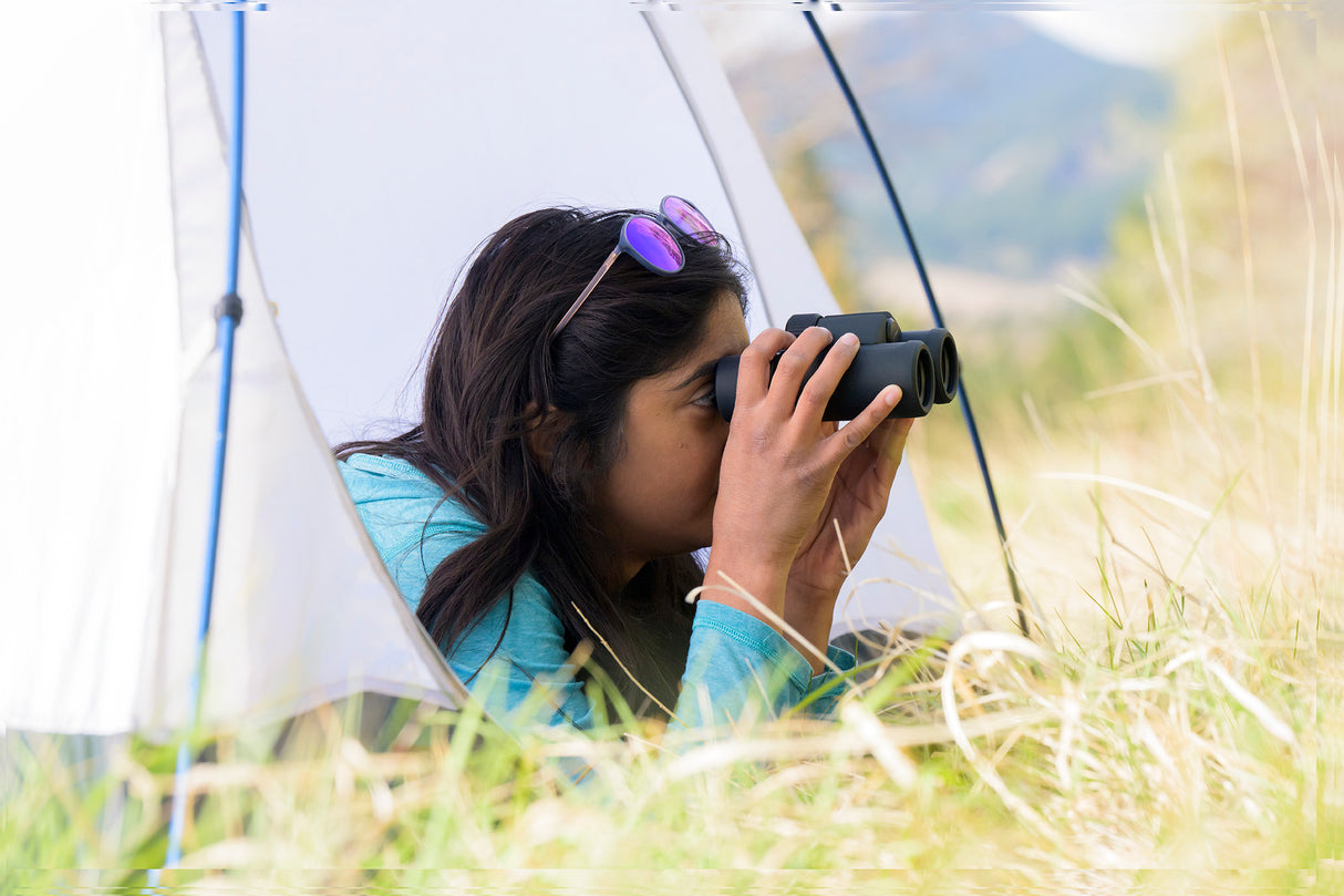 Nikon Prostaff P3 8X30 Binoculars with Harness and Lens Pen Cleaning System