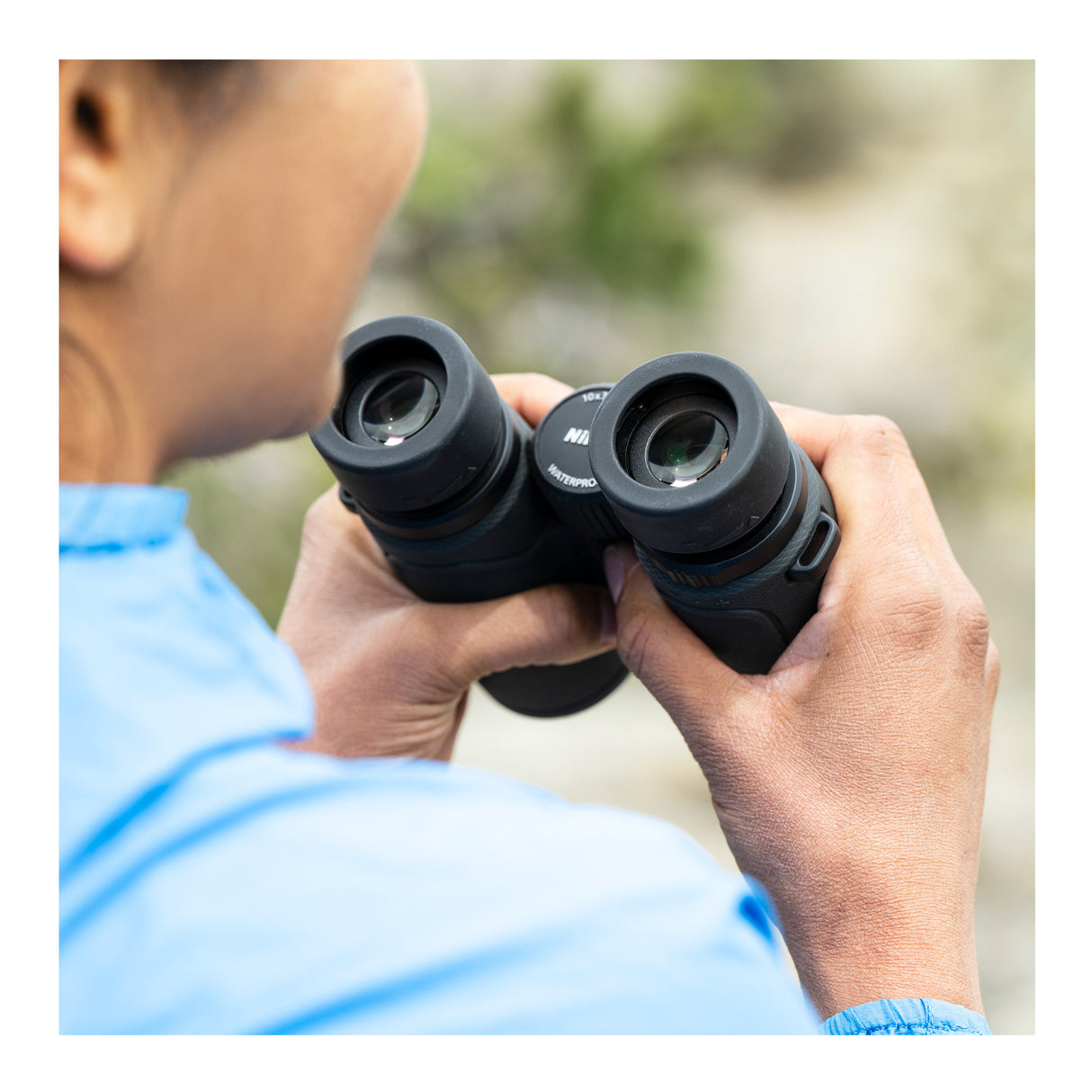 Nikon Prostaff P7 10X30 Binoculars