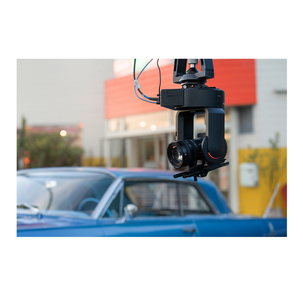 Sony FR7 Cinema Line Full-Frame PTZ Robotic Camera with SELP28135G Lens