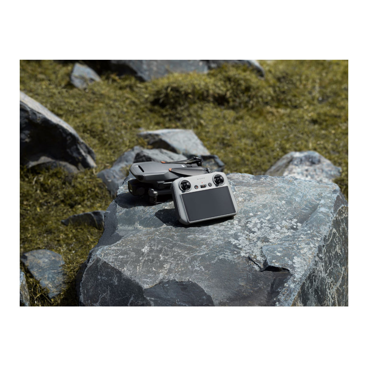 DJI Mavic 3 Classic Camera Drone with DJI RC Remote