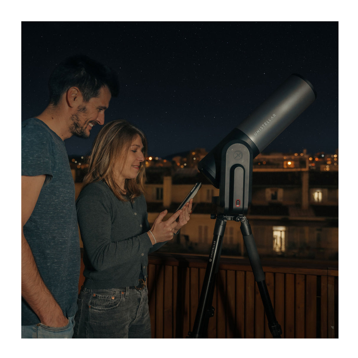 Unistellar eQuinox 2 Smart Telescope for Light Polluted Cities with Unistellar Telescope Backpack