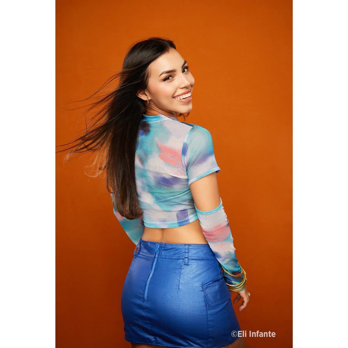 Westcott Pro Wrinkle-Resistant, Machine-Washable Backdrop (Tiger Orange, 9 x 20 Feet)