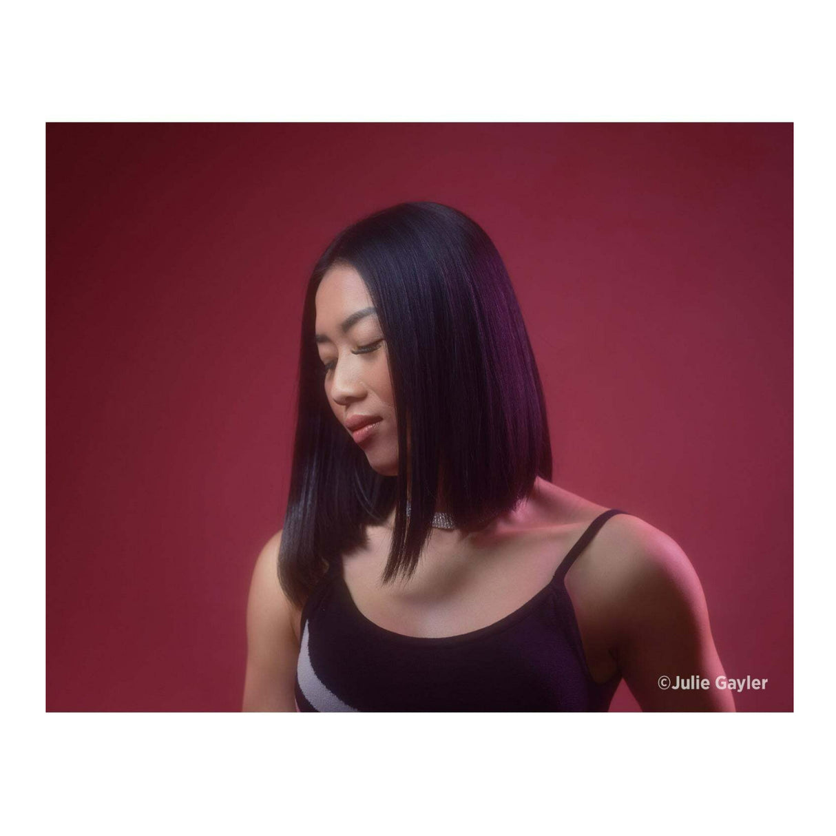 Westcott X-Drop Wrinkle-Resistant Backdrop, Perfect for Video Conferencing (Dark Pink, 5 x 7 Feet)