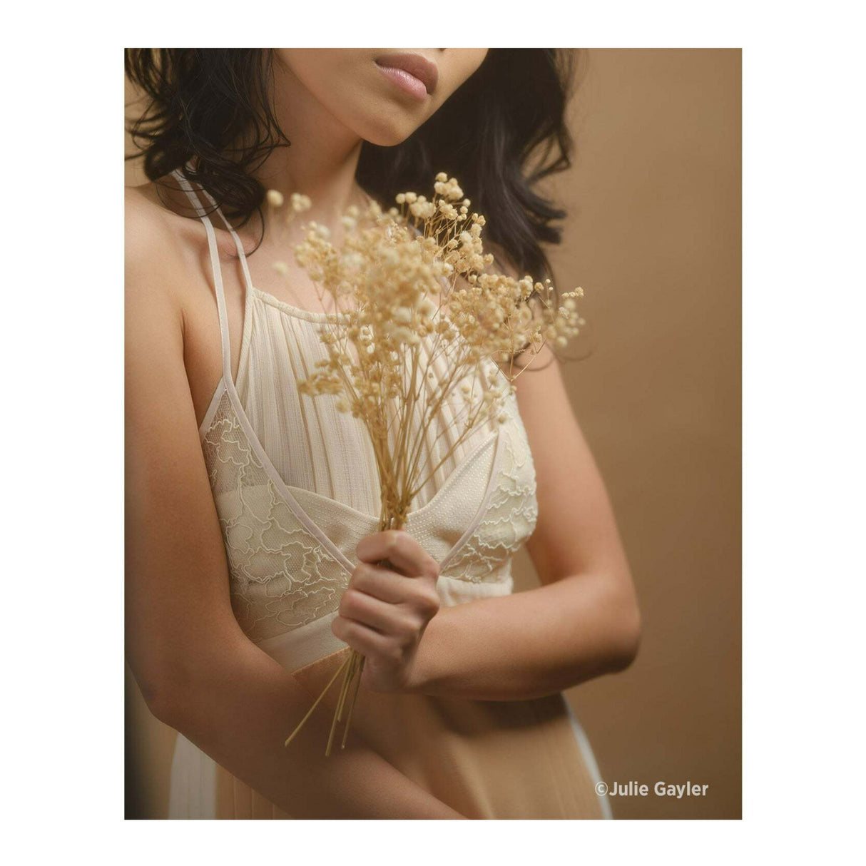 Westcott X-Drop Wrinkle-Resistant Backdrop Perfect for Video Conferencing (Brown Sugar, 5 x 7 Feet)