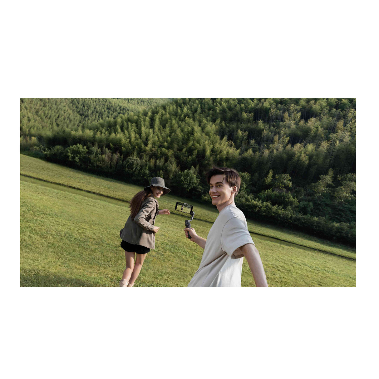 DJI Osmo Mobile 6 Compact, Portable, Foldable, Easy-to-Use, 3-Axis Stabilization Smartphone Gimbal