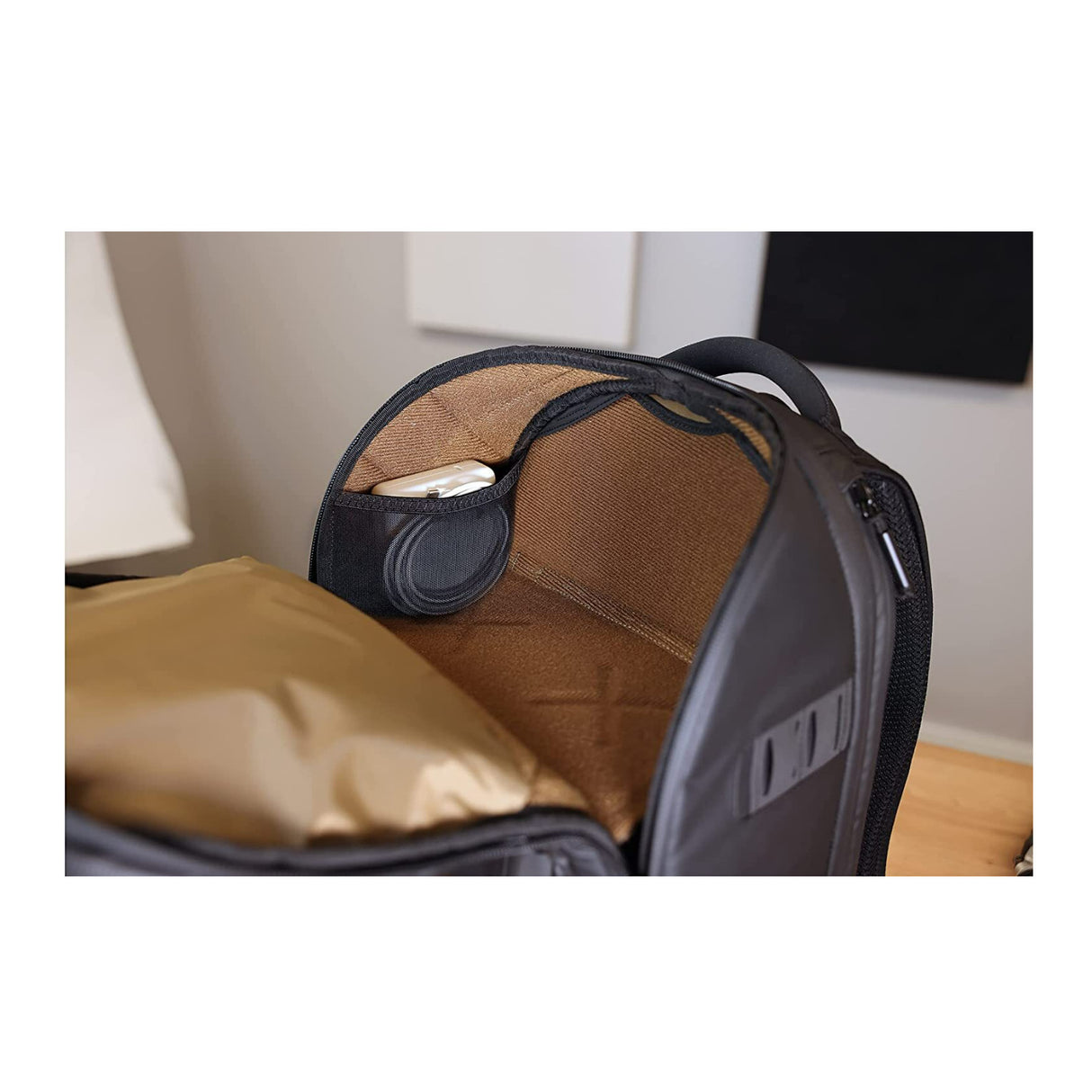 Nomatic McKinnon 25L Camera Backpack with Ladder and Divider