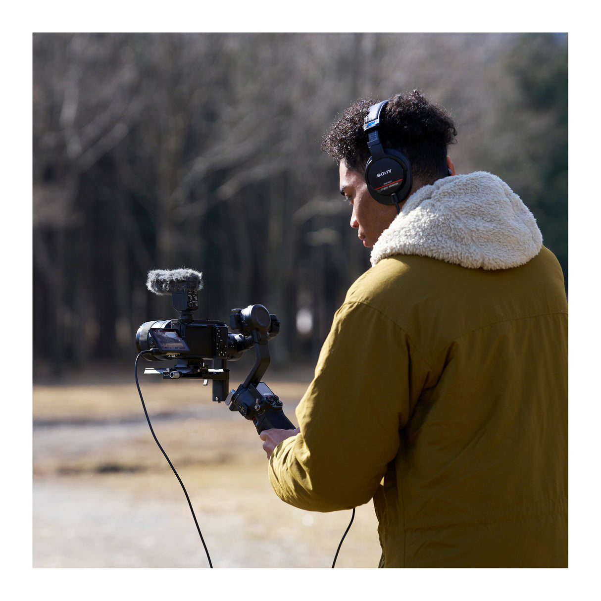 Sony Alpha ZV-E1 Full-frame Mirrorless Vlog Camera (ILCZV-E1/B, Black)