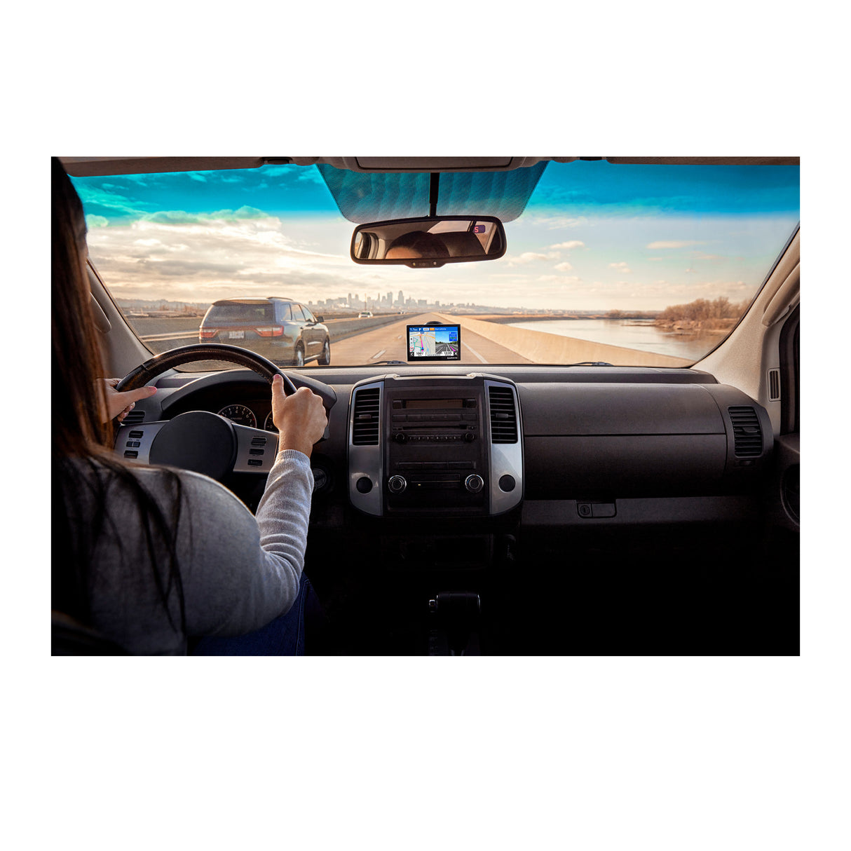 Garmin Drive 53 & Traffic GPS Navigator