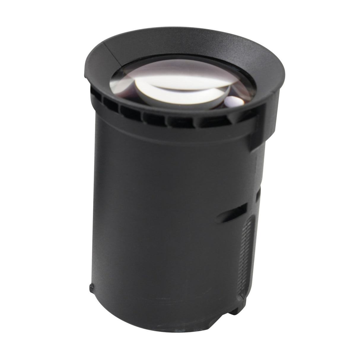 Aputure Amaran Spotlight SE’s Interchangeable and Quick Focus Adjustable 19-Degree Lens