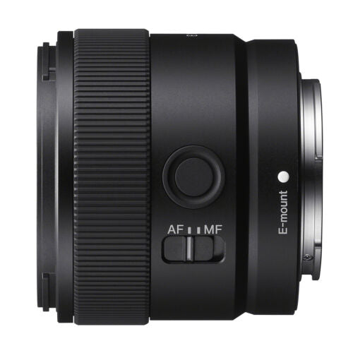 Sony E 11mm F1.8 APS-C Ultra Wide Angle Prime Lens for APS-C cameras (SEL11F18)
