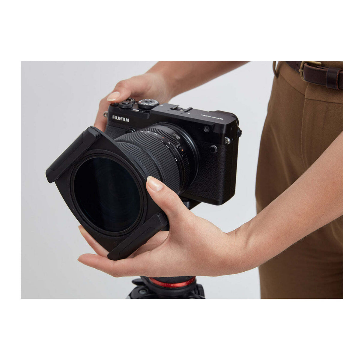 Urth 86mm Circular Polarizing Filter with Rotating Adapter for 100mm Square Filter Holder (Black)