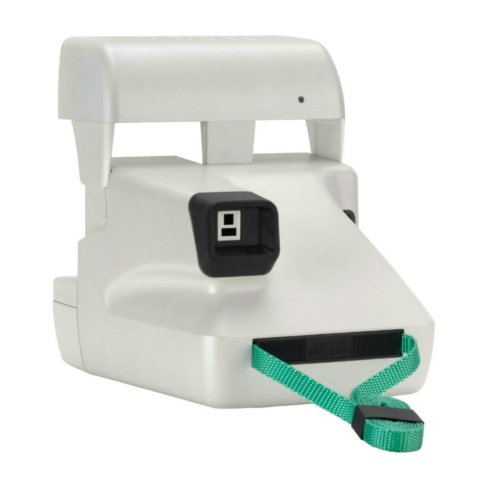 Polaroid 600 Redesigned Built to Last Instant Film Camera (Pearlescent Ivory)