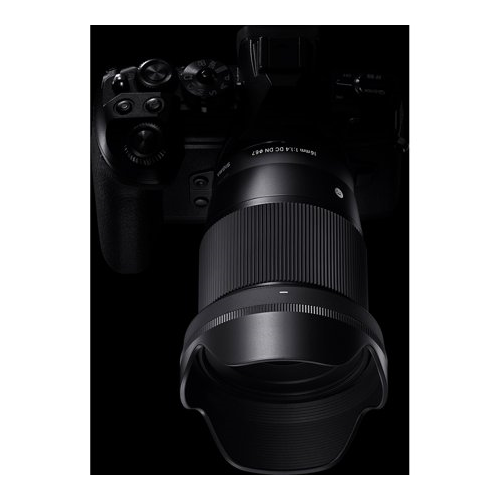 Sigma 16mm F1.4 Contemporary DC DN Lens for Fuji X Mount
