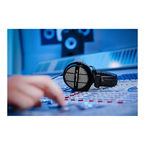 Beyerdynamic DT-990 Pro Acoustically Open Headphones (250 Ohms)