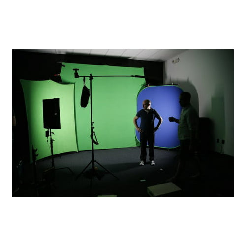 Westcott X-Drop Wrinkle-Resistant Backdrop Kit (Chroma-Key Green, 5 x 7 Feet)