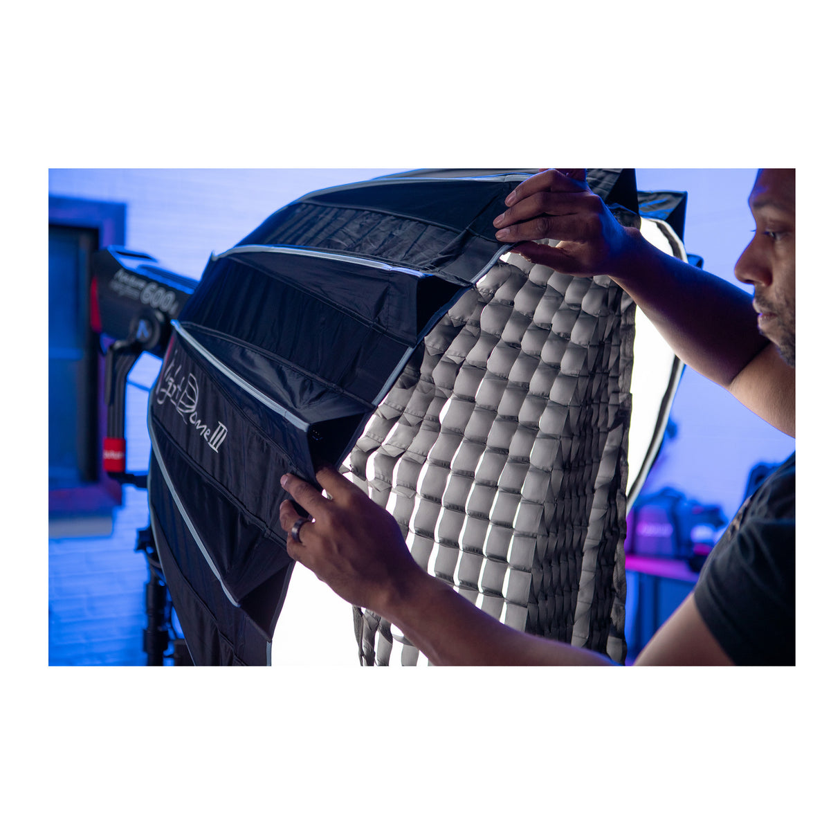 Aputure Light Dome III (35.1") Softbox