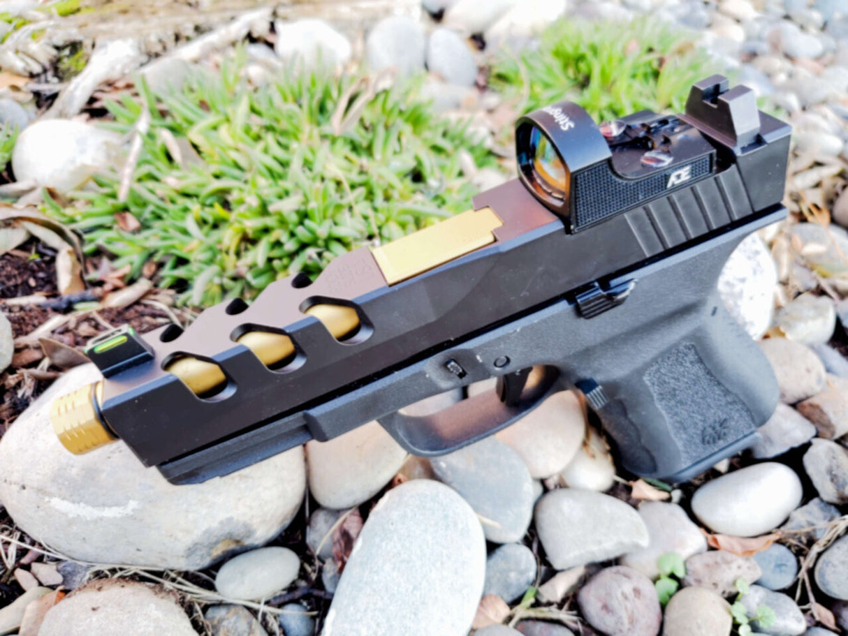 Ade Advanced Optics Stingray (RD3-019) Ultra Micro Green Dot Sight for Optics Ready Pistol, Black