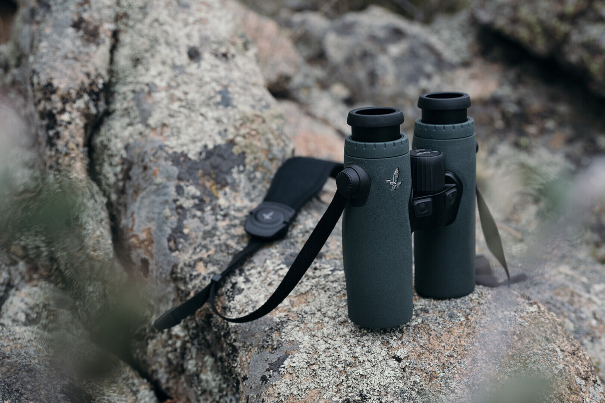 Swarovski EL Range 8x32 Binoculars