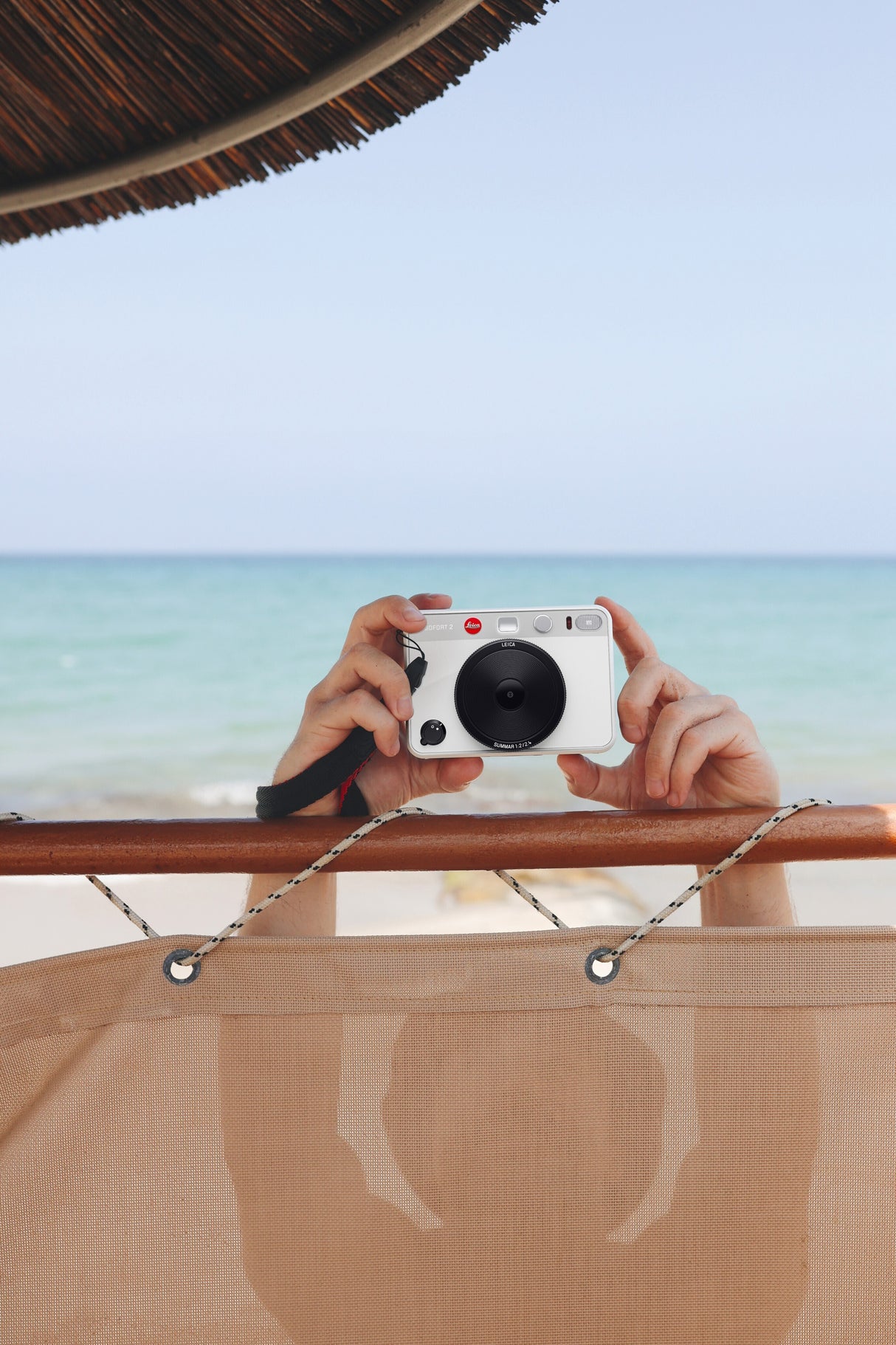 Leica Sofort 2 Digital and Instant Photo Camera with LCD Display and Leica FOTOS App Support (White)