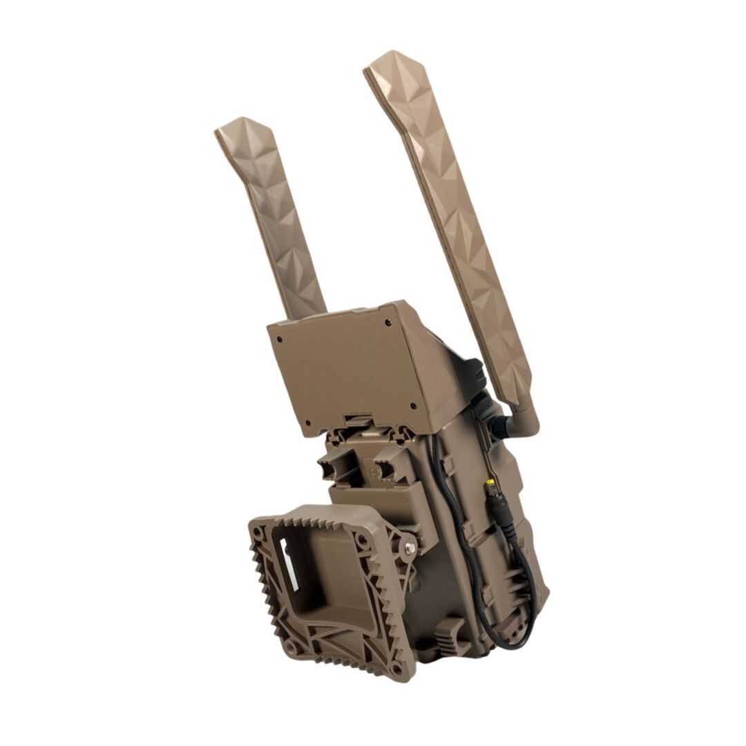 Tactacam REVEAL SK No-Glow IR and Dual Antennas Hunt Camera with Integrated Solar Panel