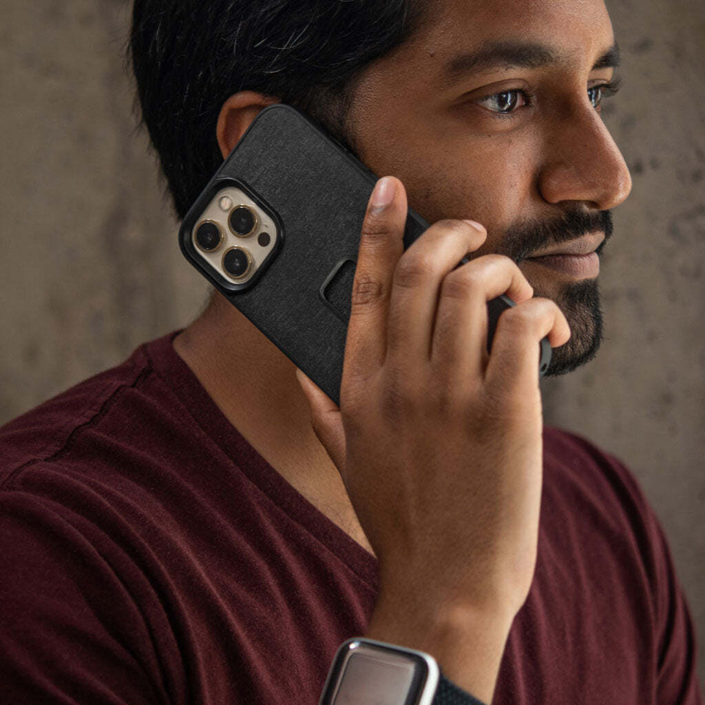 Peak Design Mobile Everyday Case for iPhone 14 with SlimLink Mounting and Nylon Shell (Charcoal)