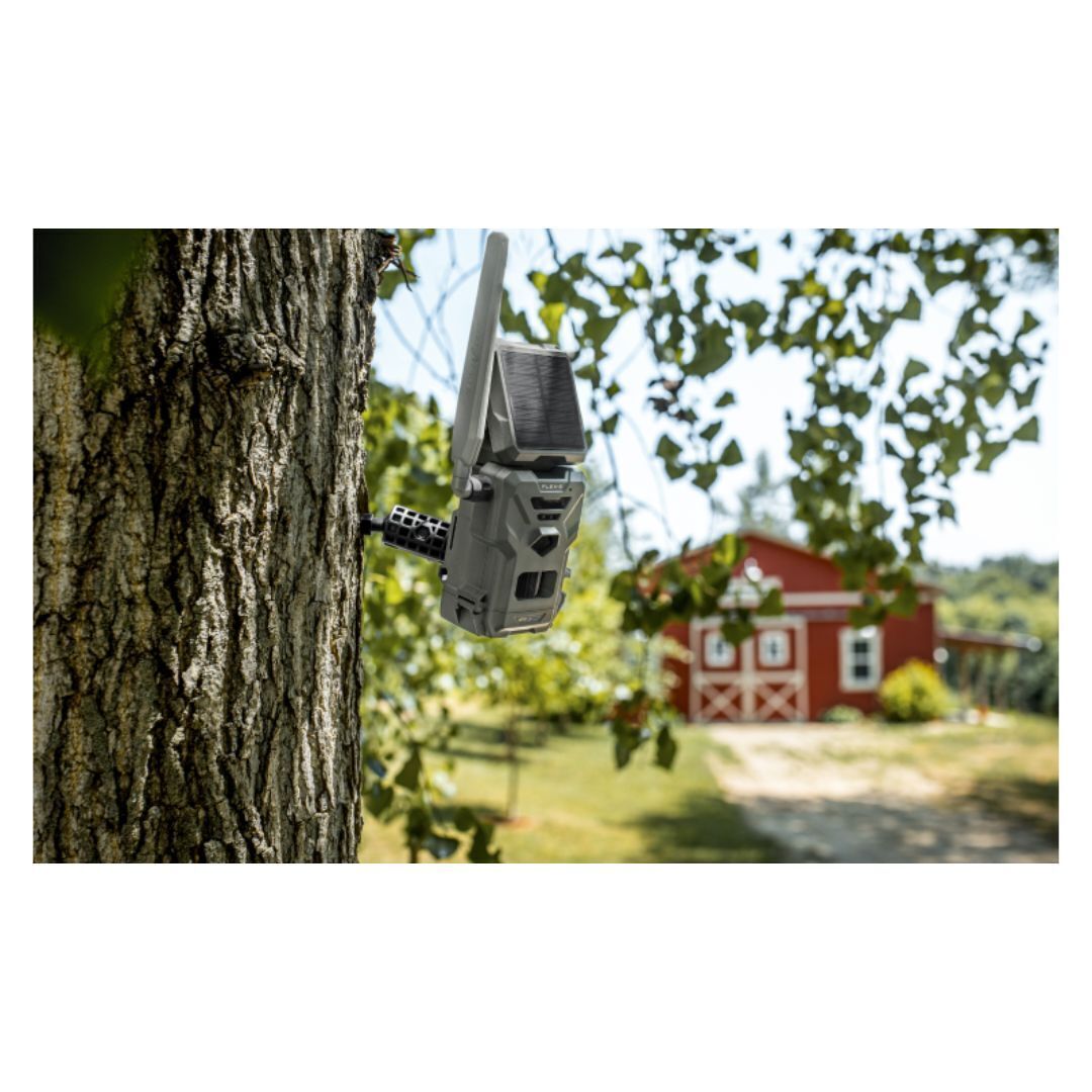 Spypoint FLEX-S 36 Megapixel Trail Camera with 100-Feet Flash and Detection Range