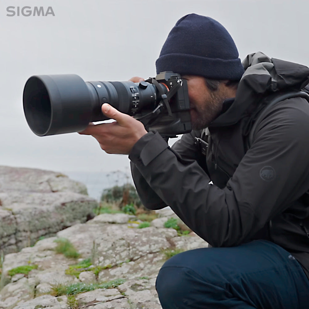 Sigma 500MM f5.6 Dg Dg OS Sports Lens With Corel Software, Sandisk 65GB Memory Card and Hard Case