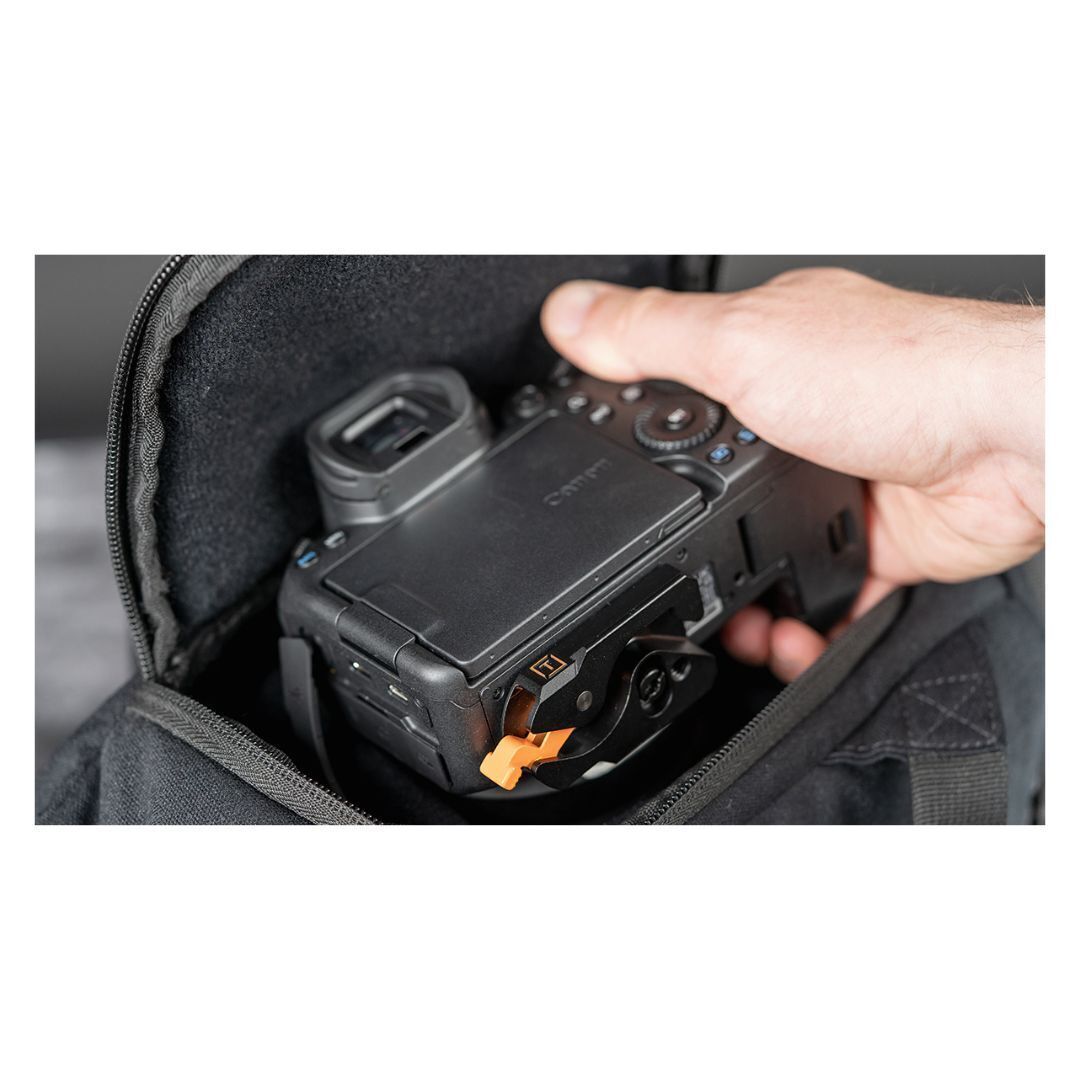 Tether Tools TetherGuard Lever Lock Plate with 5-Point Protection (Black)