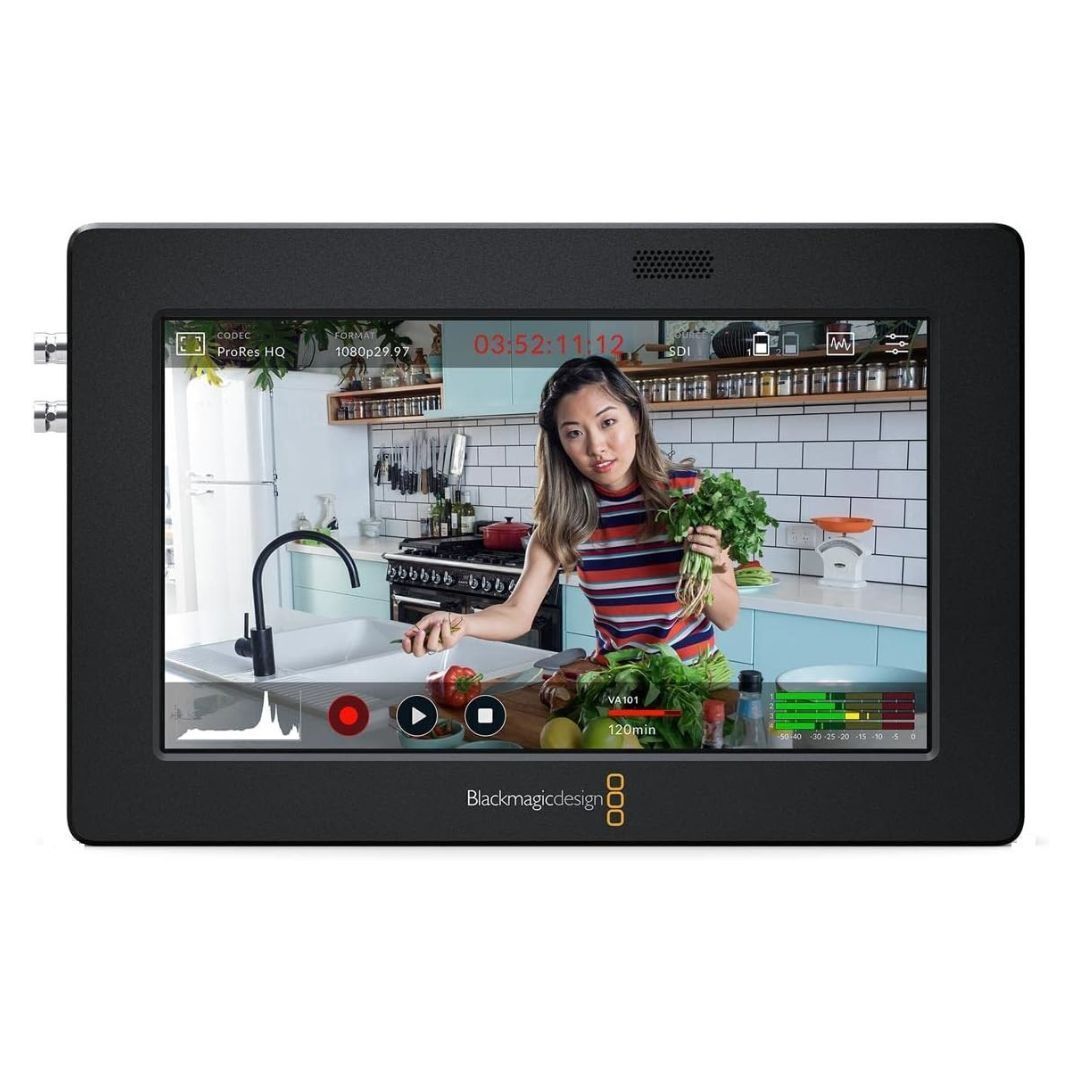 Blackmagic Design Video Assist 3G 5 Inch Recorder Monitor with 4 Built-In Scopes and 270MB Memory