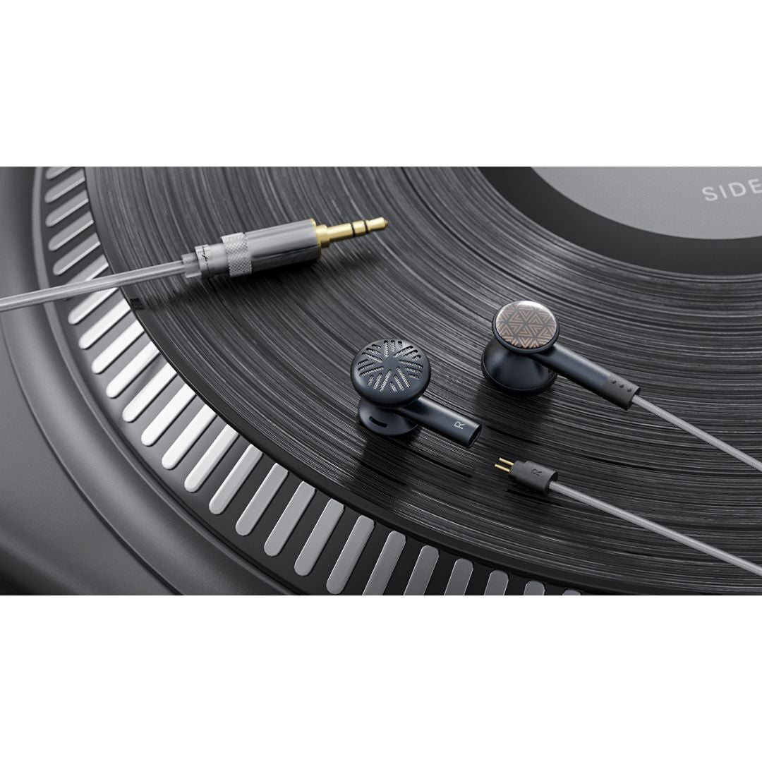 FiiO FF3S Drum-Style Dual Cavity Single Dynamic Driver Earbud Headphones (Black)