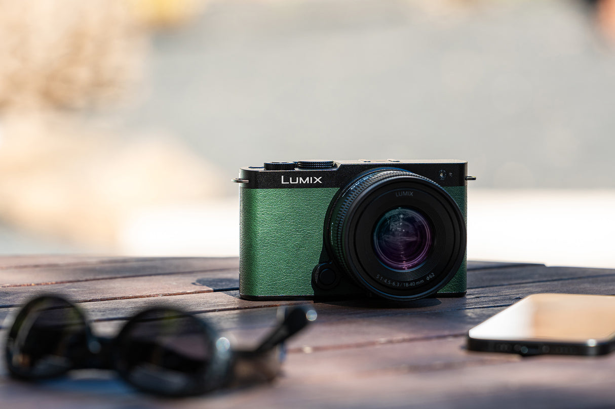 Panasonic Lumix S9 Full-Frame Mirrorless Camera with 20-60mm F3.5-5.6 Lens (Green)