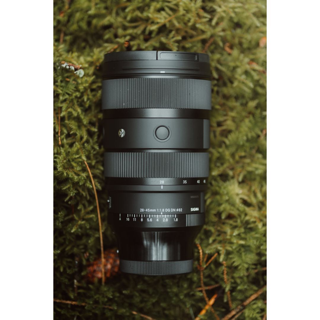 SIGMA 28-45mm F1.8 Maximum Aperture DG DN Art Lens with Internal Zoom (Sony E Mount)