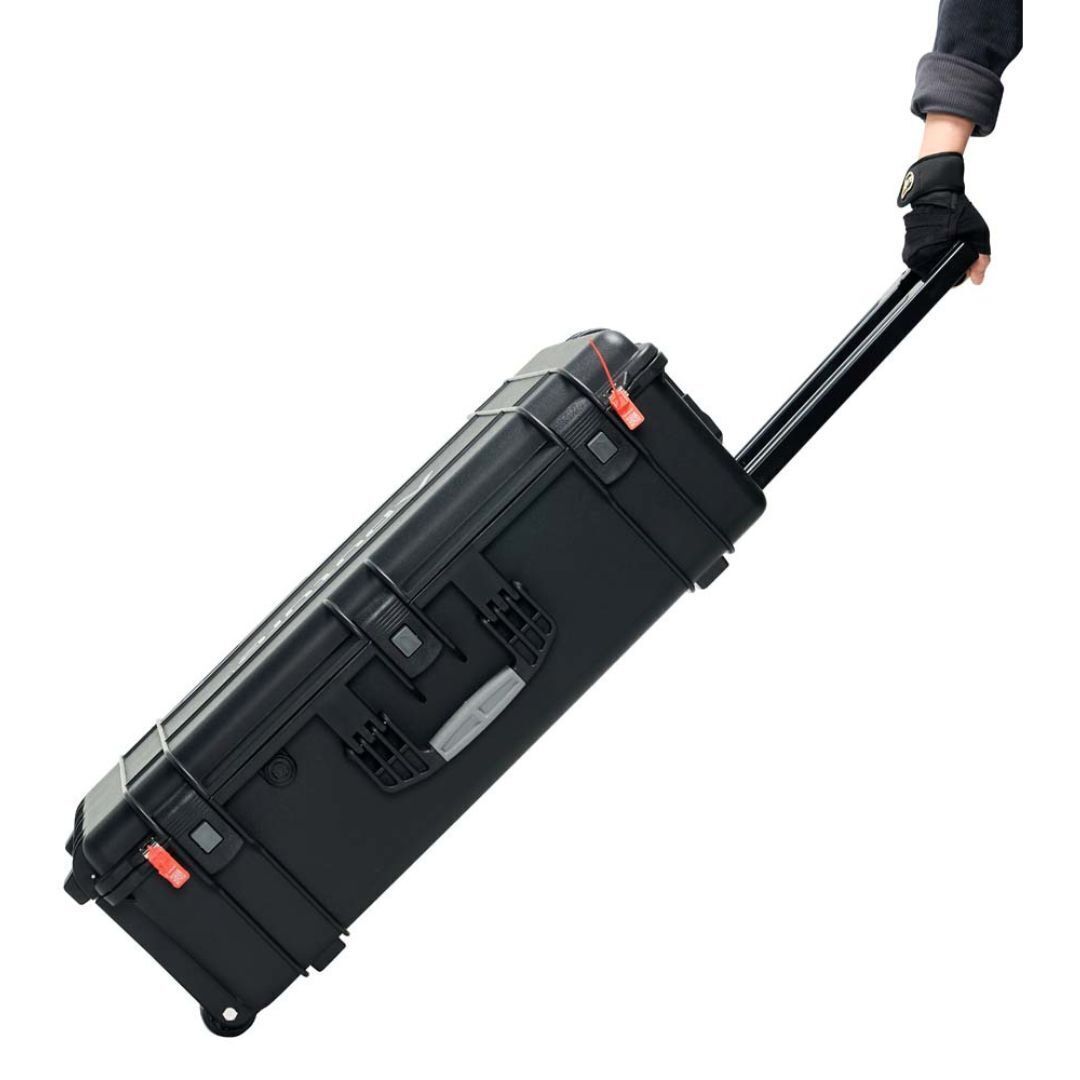 Aputure Infinibar PB6 4-Light Rolling Hard Case with Spacious and Durable Design (Black)