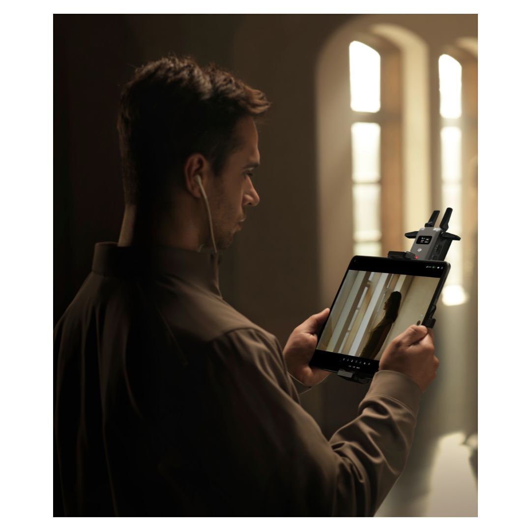 DJI SDR Transmission Tablet Holder Kit for Enhanced Handheld Monitoring