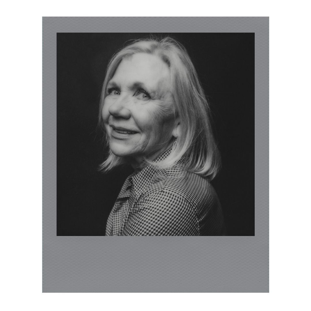 Polaroid B and W 600 Film Monochrome Frames Limited Edition Film Pack with 8 Frames